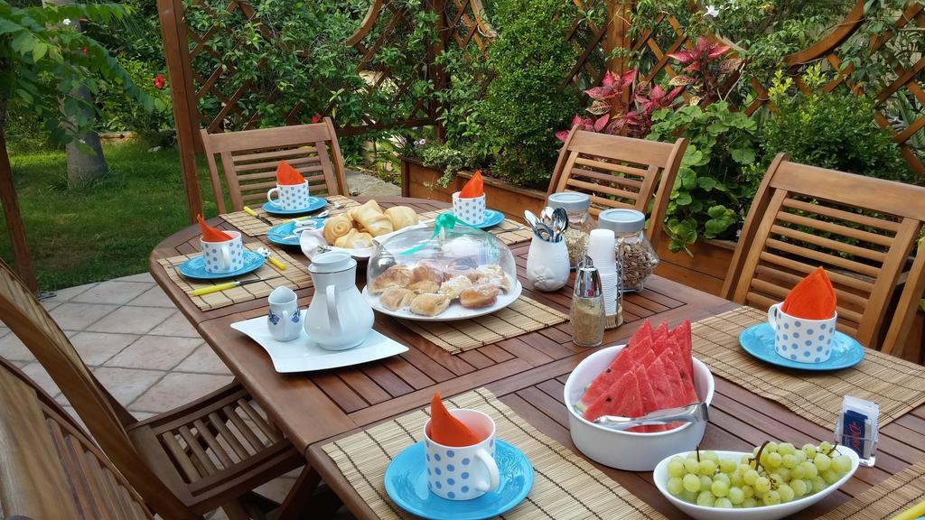 Il Giardino Delle Jacaranda Bed & Breakfast Talsano Ngoại thất bức ảnh