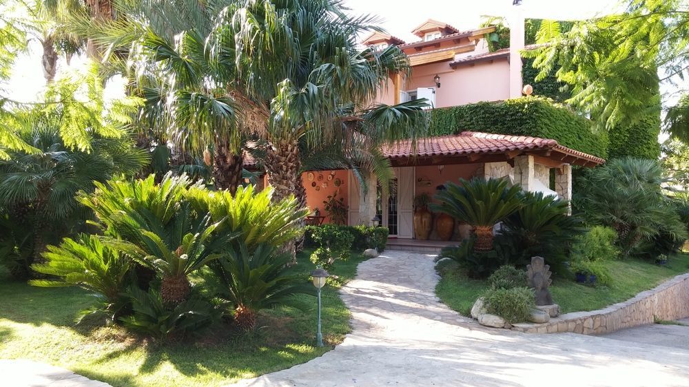 Il Giardino Delle Jacaranda Bed & Breakfast Talsano Ngoại thất bức ảnh